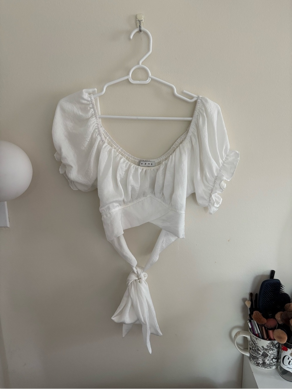 White Tie-Front Puff Sleeve Crop Top